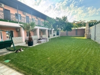 Штормовое, ул. Ленина, 19