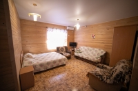 База отдыха «Лукоморье» - номер Шестиместный-студия с кухней и стиральной фото
