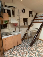 Трехкомнатная квартира ул. Революции, 42/3 фото квартира