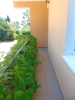 Апартаменты «Snug House» - номер Апартамент «Оранж» – для семьи или компании фото 17